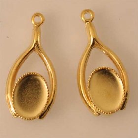 FREE35 2pcs 8x6 Milled-edge Pendant in Gold Plate